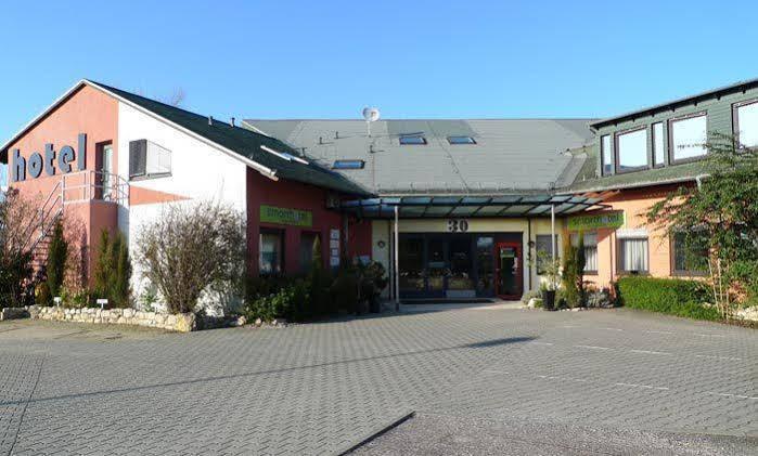 Smarthotel Ingelheim Exterior photo